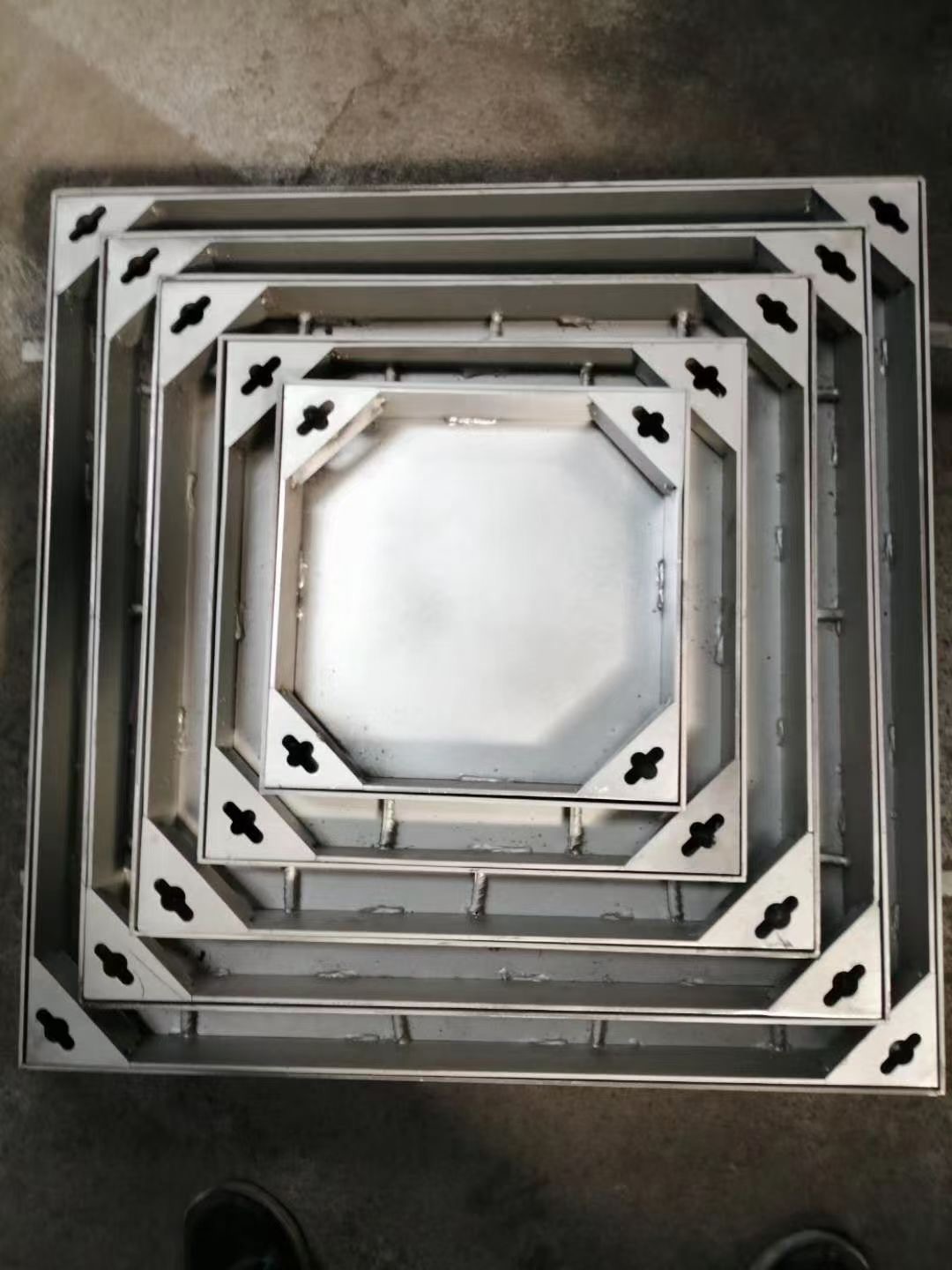  ����־���